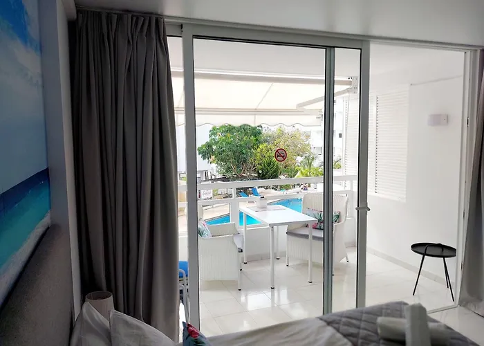 Under The Palm Apartment